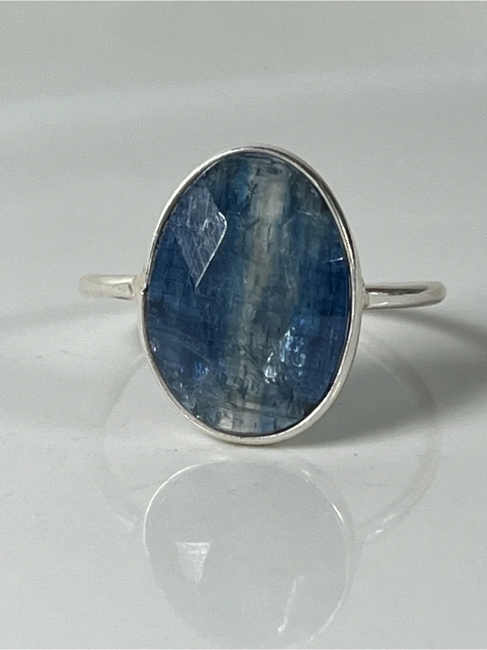 Solid Sterling Silver 925 Banded Kyanite Gemstone Flat Stacker Ring Size 8.75